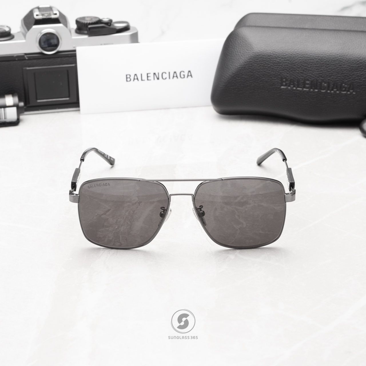 แว่นกันแดด Balenciaga BB0116SA 001