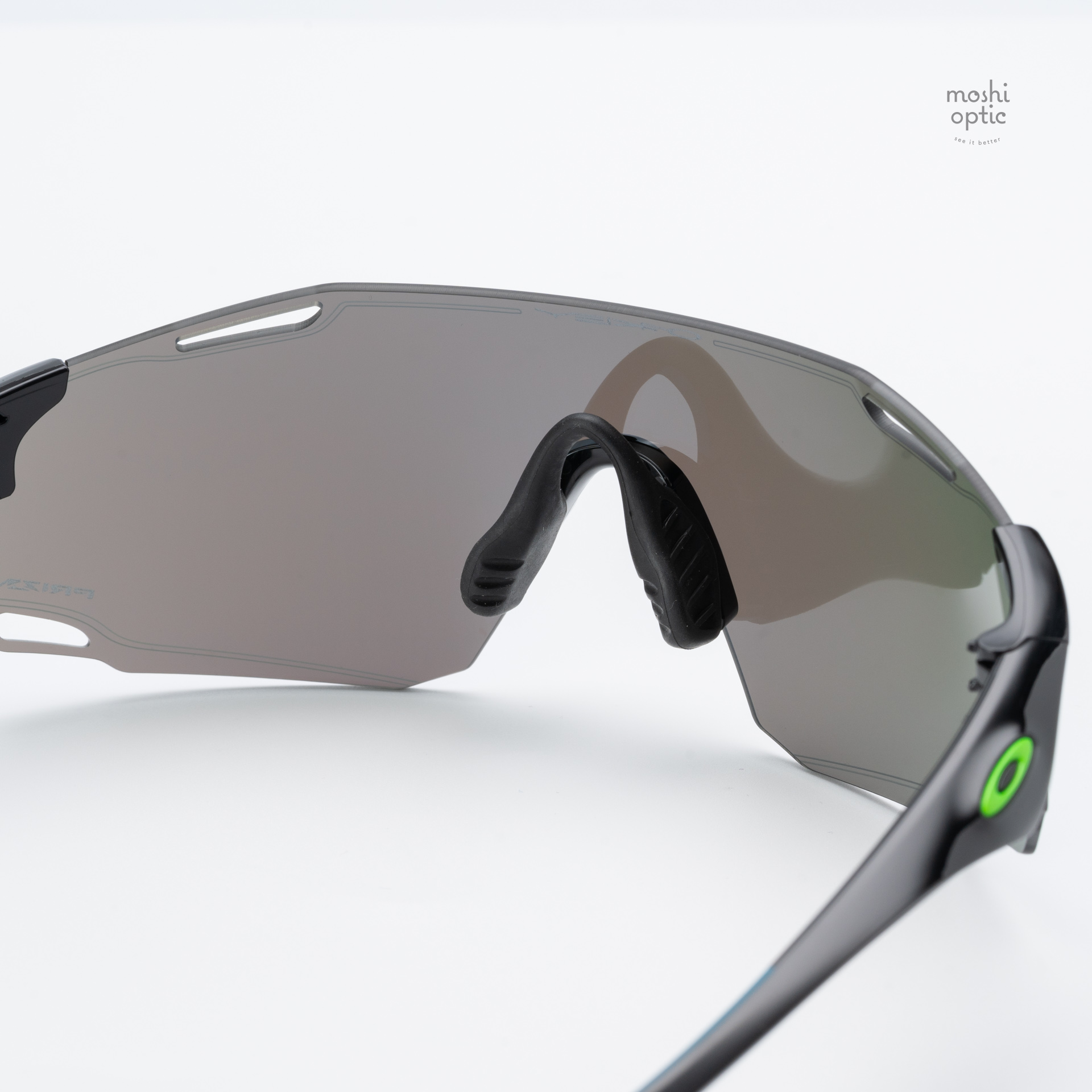 Oakley OO9513D-02 Cybr Dyno Polished Black Prizm Sapphire
