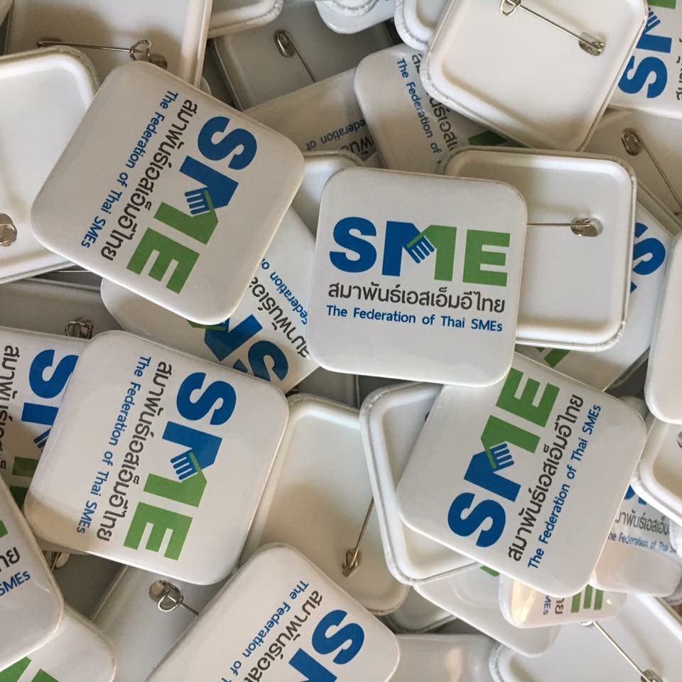 เข็มกลัดสี่เหลี่ยมจัตุรัส รับทําเข็มกลัดสี่เหลี่ยม