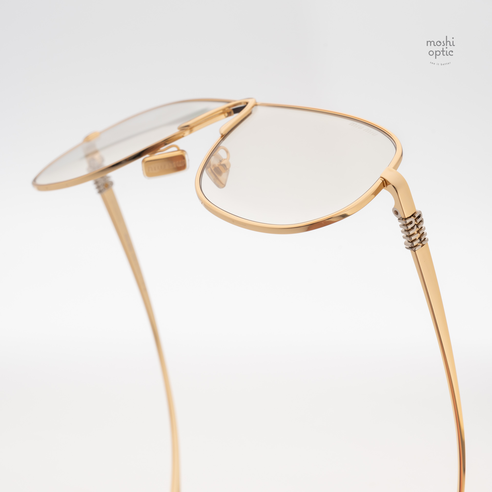 แว่นกันแดด Miu Miu MUA56S 5AK08N