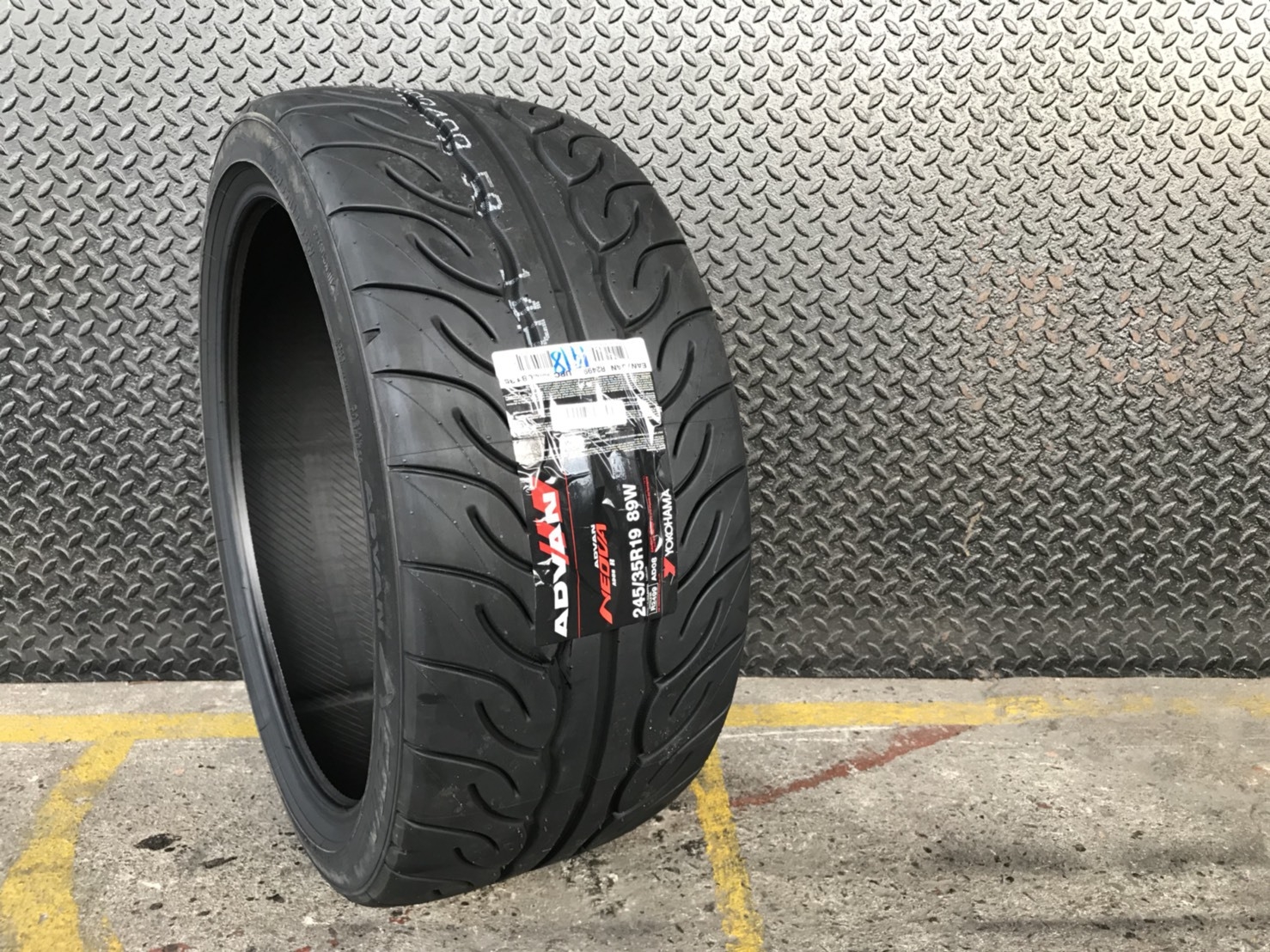 #แนะนำยางใหม่ #คุณภาพดีเยี่ยม #ราคาสุดคุ้ม #YOKOHAMA_ADVAN_AD08 245/35R19 ปี18