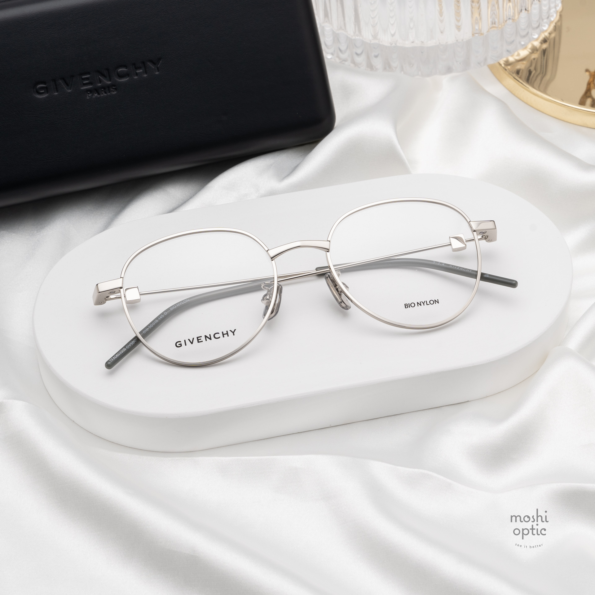 แว่นสายตา Givenchy GV50072U 016
