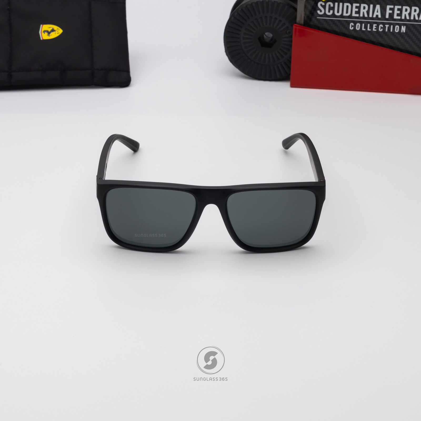 แว่นกันแดด Scuderia Ferrari FZ6002U 504/87