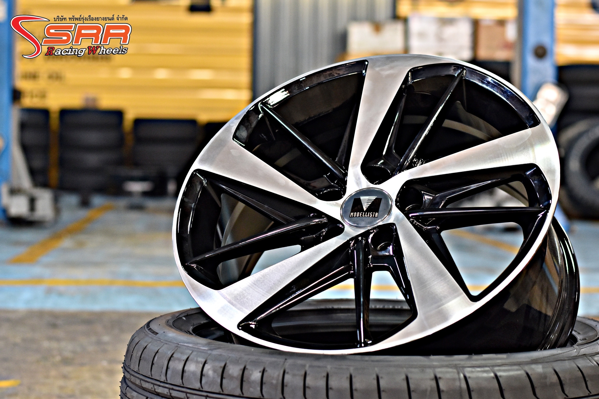 Promotion ล้อ(MODELISTA-II) ขอบ18 พร้อมยาง TOYO