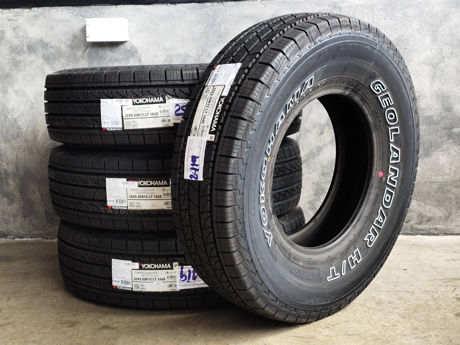 YOKOHAMA GEOLANDAR H/T G056 30X9.5 R15 LT 104S