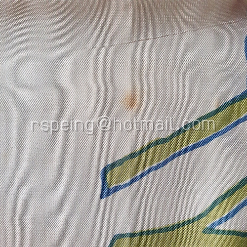 ผ้าไหม Shinawatra ลายดอกไม้