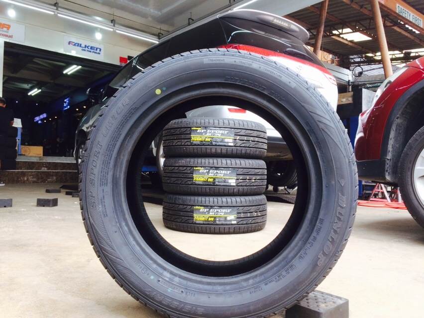 DUNLOP LM704 215/55R17 ซื้อ2แถม2 ลดราคา