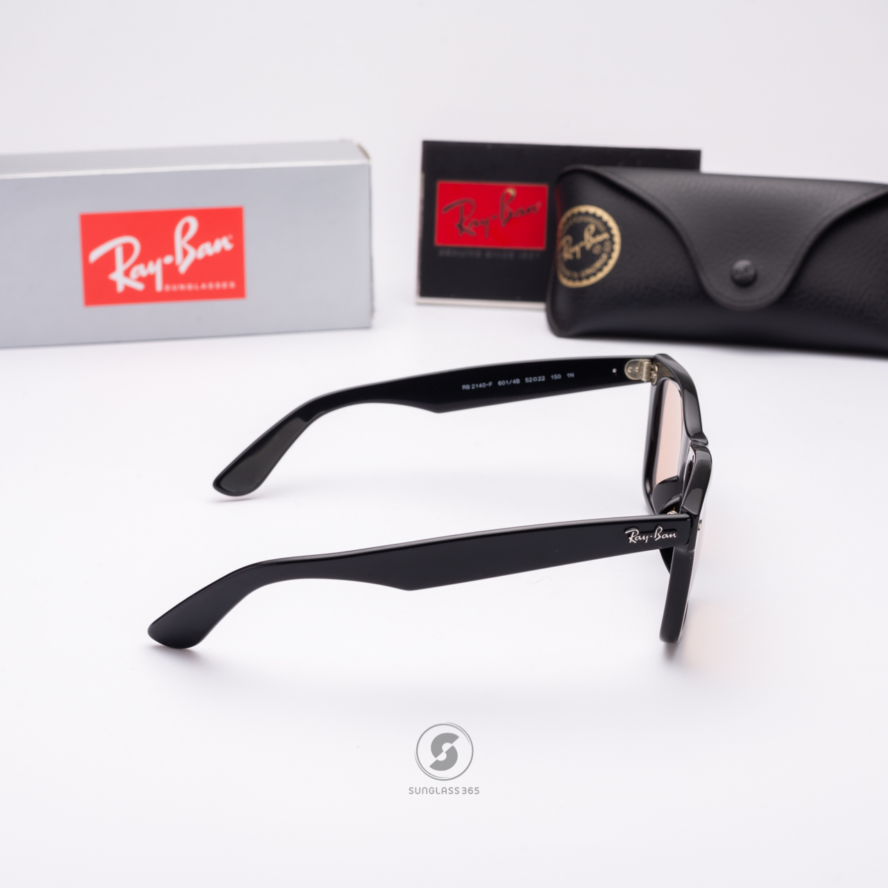 Ray Ban Wayfarer RB2140F 601/4B Black Pink