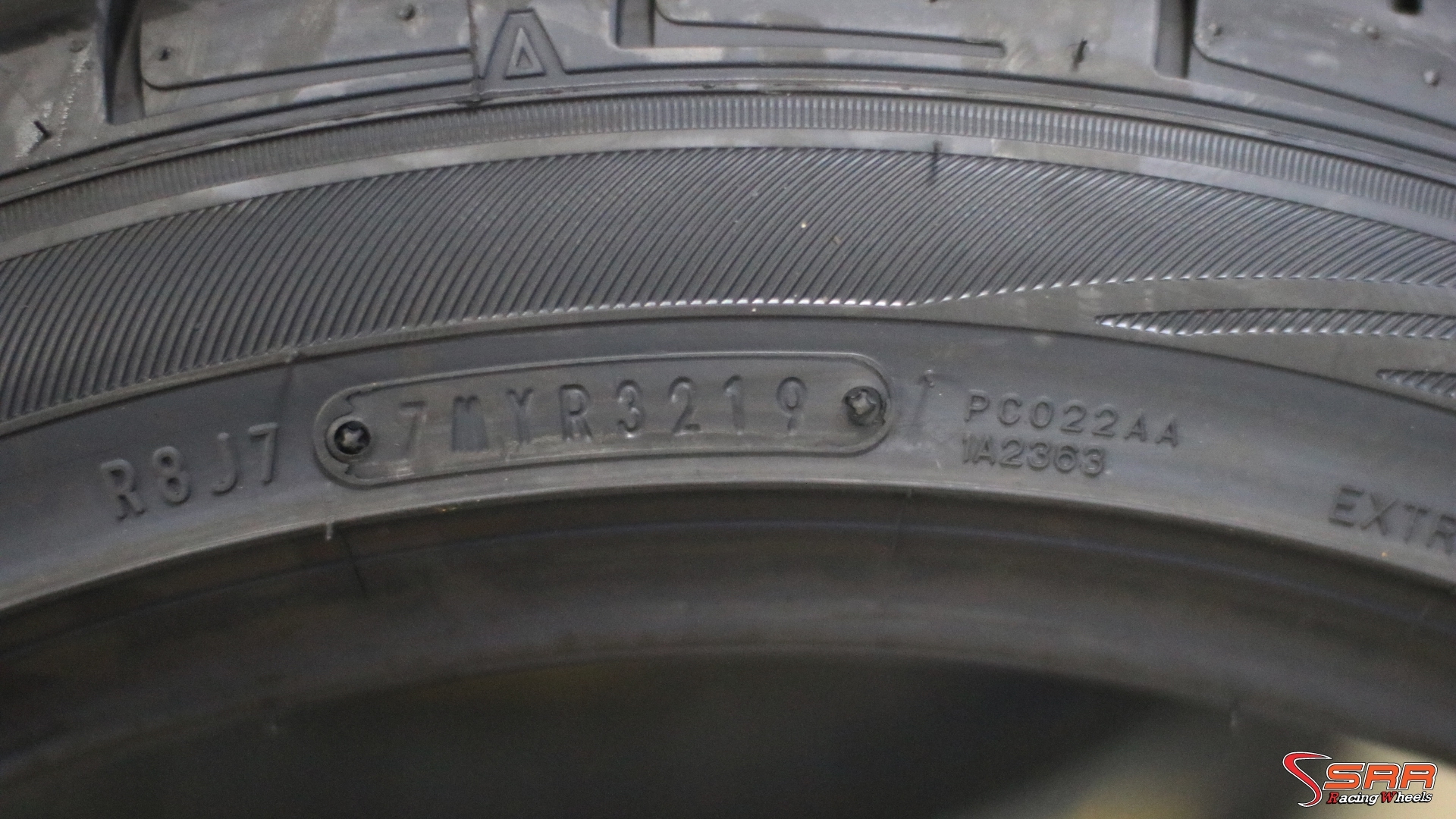 DUNLOP DZ102 225/45-18 ปี19 ราคาถูก