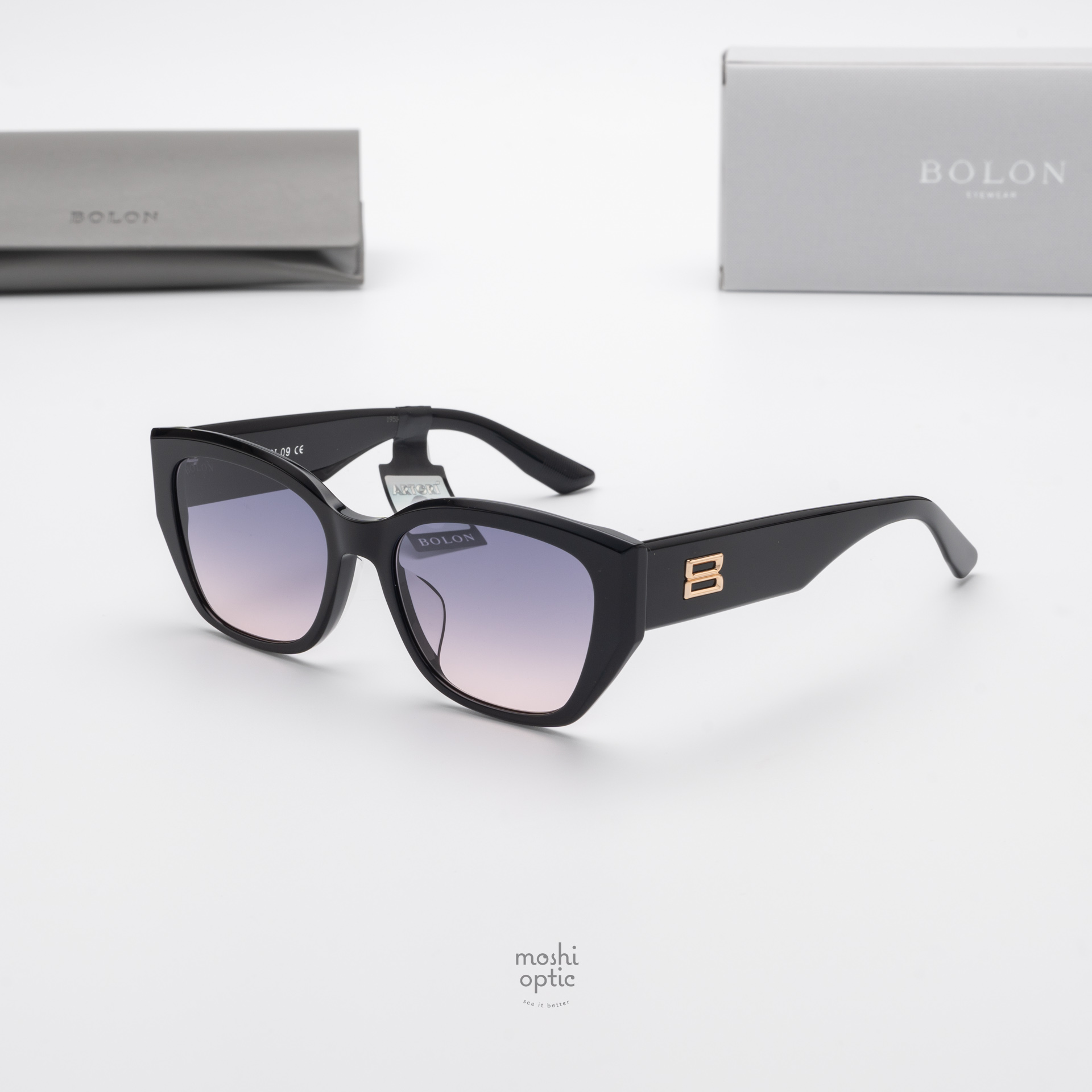 แว่นกันแดด BOLON รุ่น BL3209 Petra A13 Shiny Black