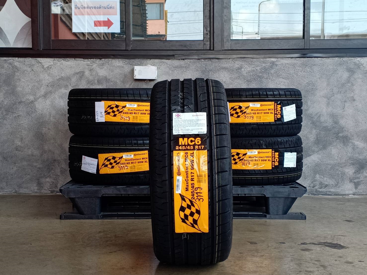 ยางใหม่ CONTINENTAL MC6 245/45-17 ราคาพิเศษ