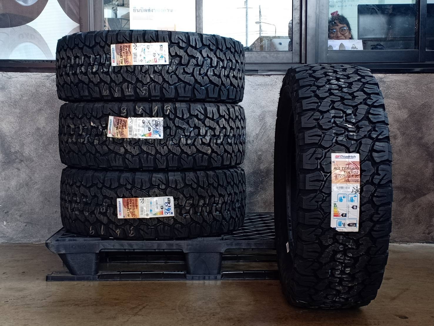 BFGOODRICH ATKO2 275/55R20 115/112S USA