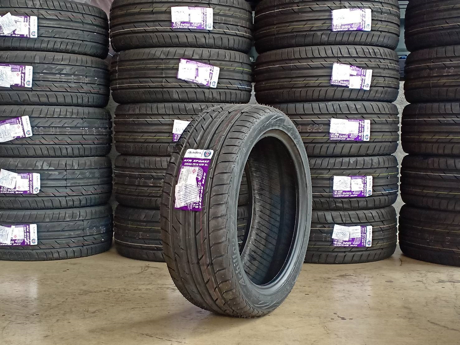 ACHILLES ATR Z 225/45-18 ปี19 มาใหม่ ราคาถูกกว่าเดิม