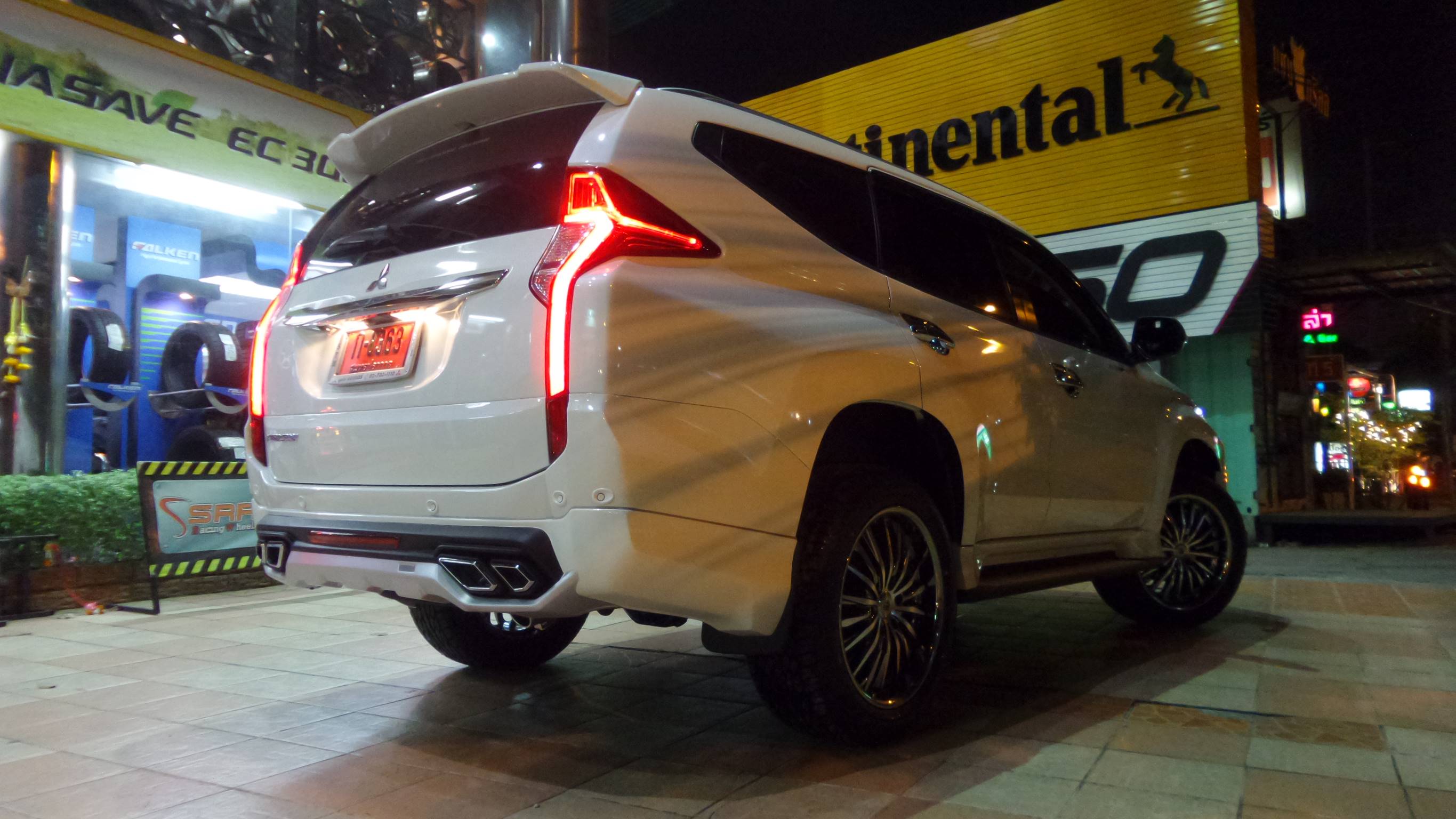 ล้อใหม่ ลาย LEO-3 ขอบ20 ราคาถูก