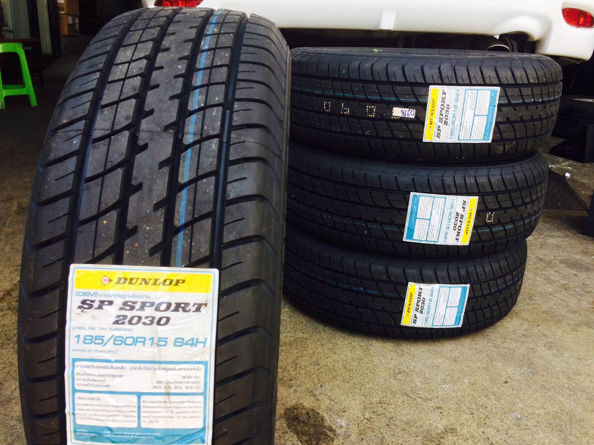 ยางใหม่ DUNLOP SP2030 185/60-15 ซื้อ2แถม2