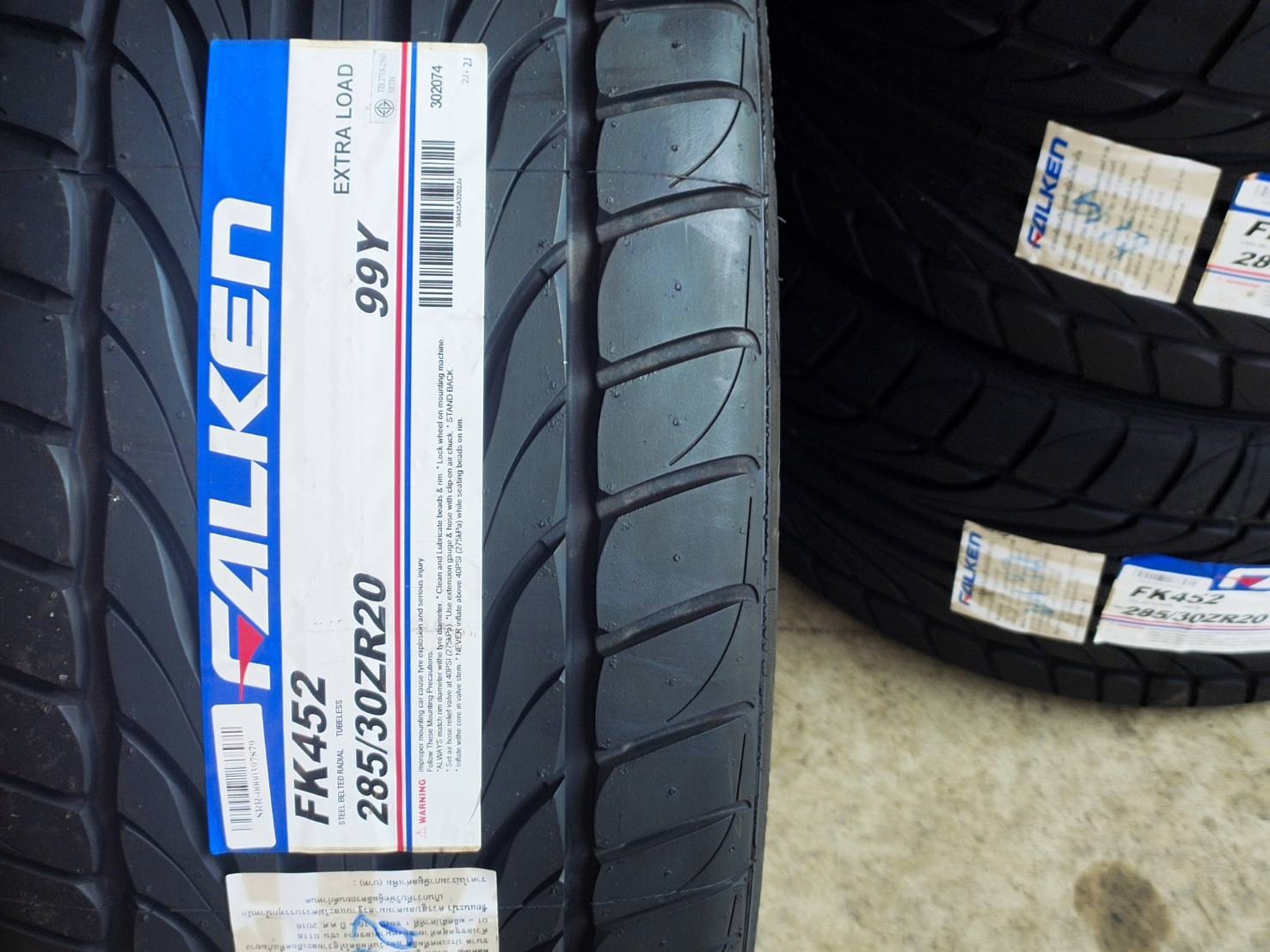 FALKEN FK452 285/30ZR20 99Y THAILAND