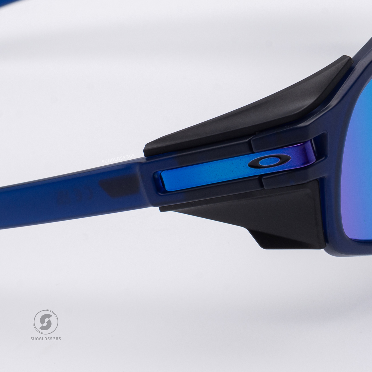 OAKLEY LATCH PANEL OO9404-06 Matte Transparent Navy Prizm Sapphire