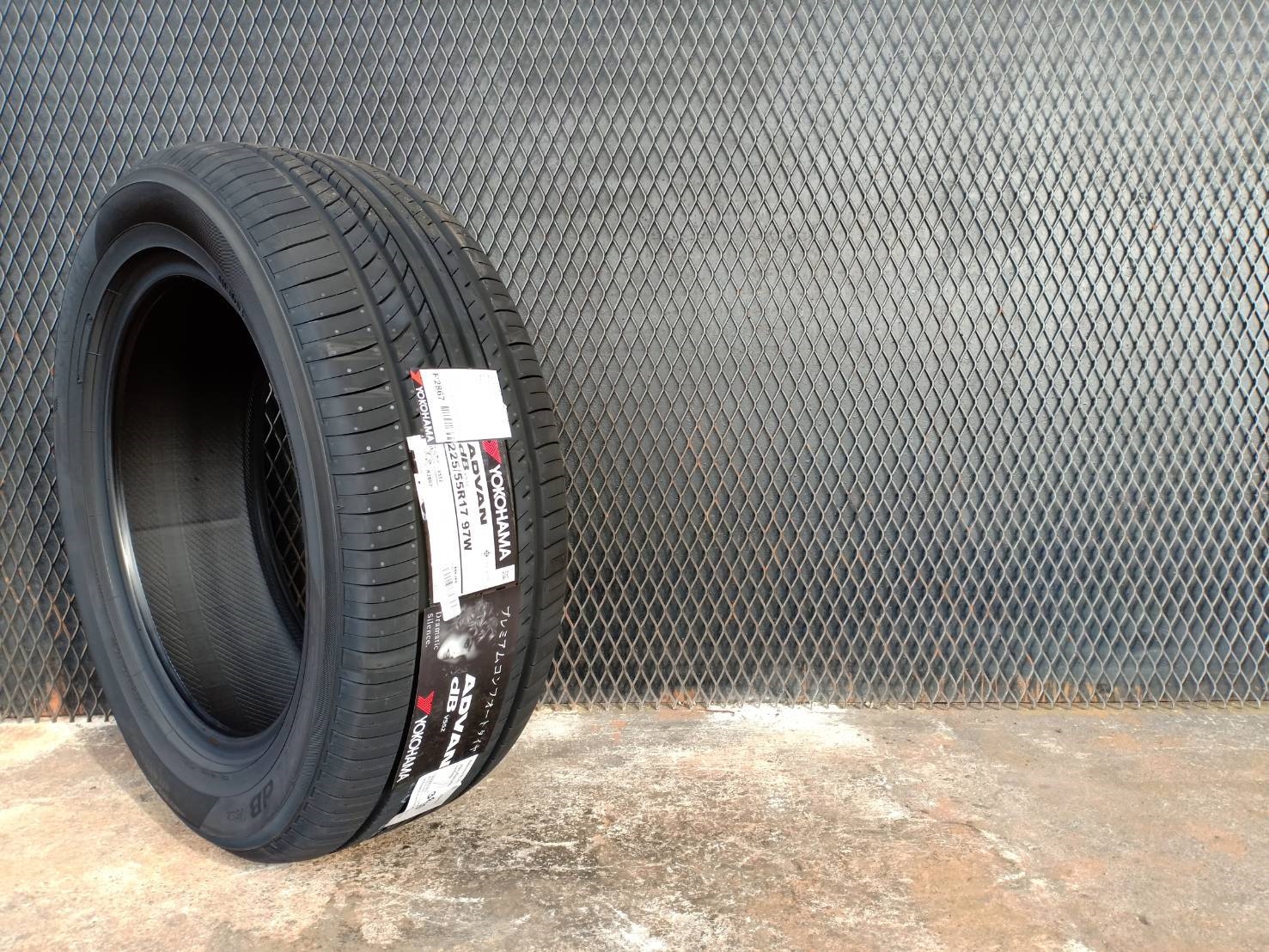 #แนะนำยางใหม่ #คุณภาพดีเยี่ยม #ราคาสุดคุ้ม #YOKOHAMA_ADVAN_DB_V552 225/55R17 ปี19
