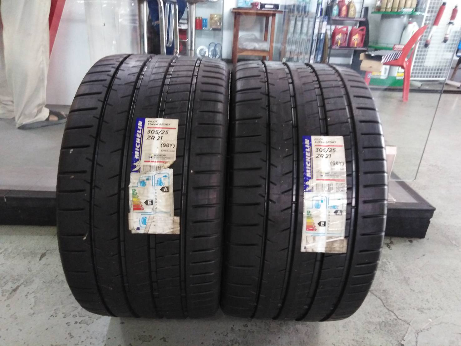 MICHELIN PILOT SUPER SPORT 305/25ZR21 ราคาถูก