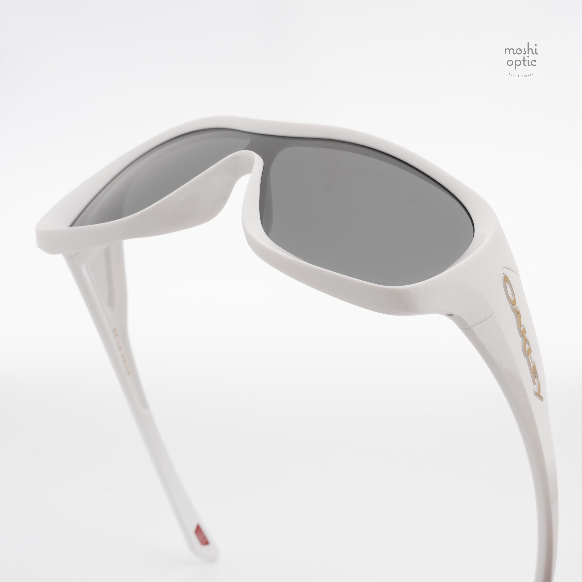 Oakley De La Salle OO9493-02 Pearl White Prizm Black