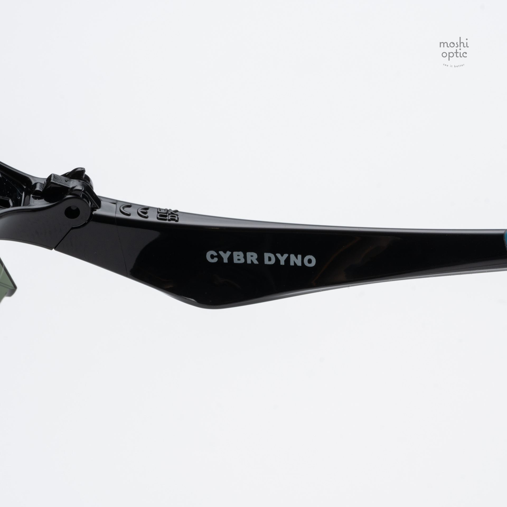 Oakley OO9513D-02 Cybr Dyno Polished Black Prizm Sapphire