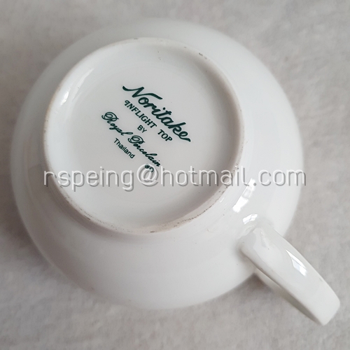 ชุดแก้วชากาแฟ และจานรองแก้ว Noritake ลายแถบทองโลโก้การบินไทย