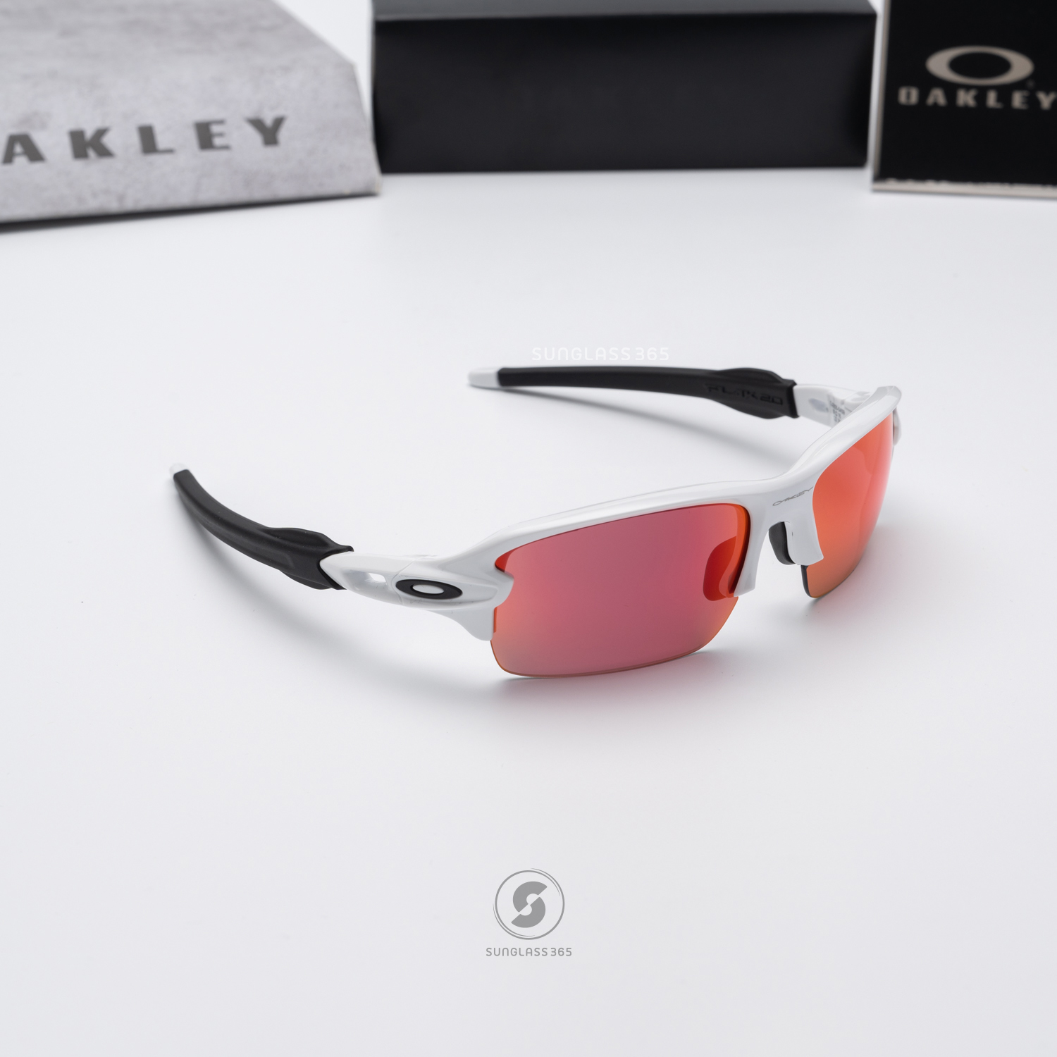 Oakley OJ9005-04 Flak XS Polished White Prizm Field
