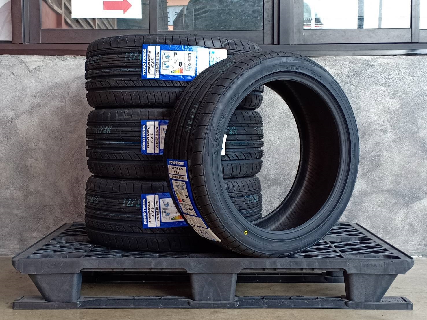 TOYO PROXES C1S 225/40R18 ปี19 ผลิตปรายปี