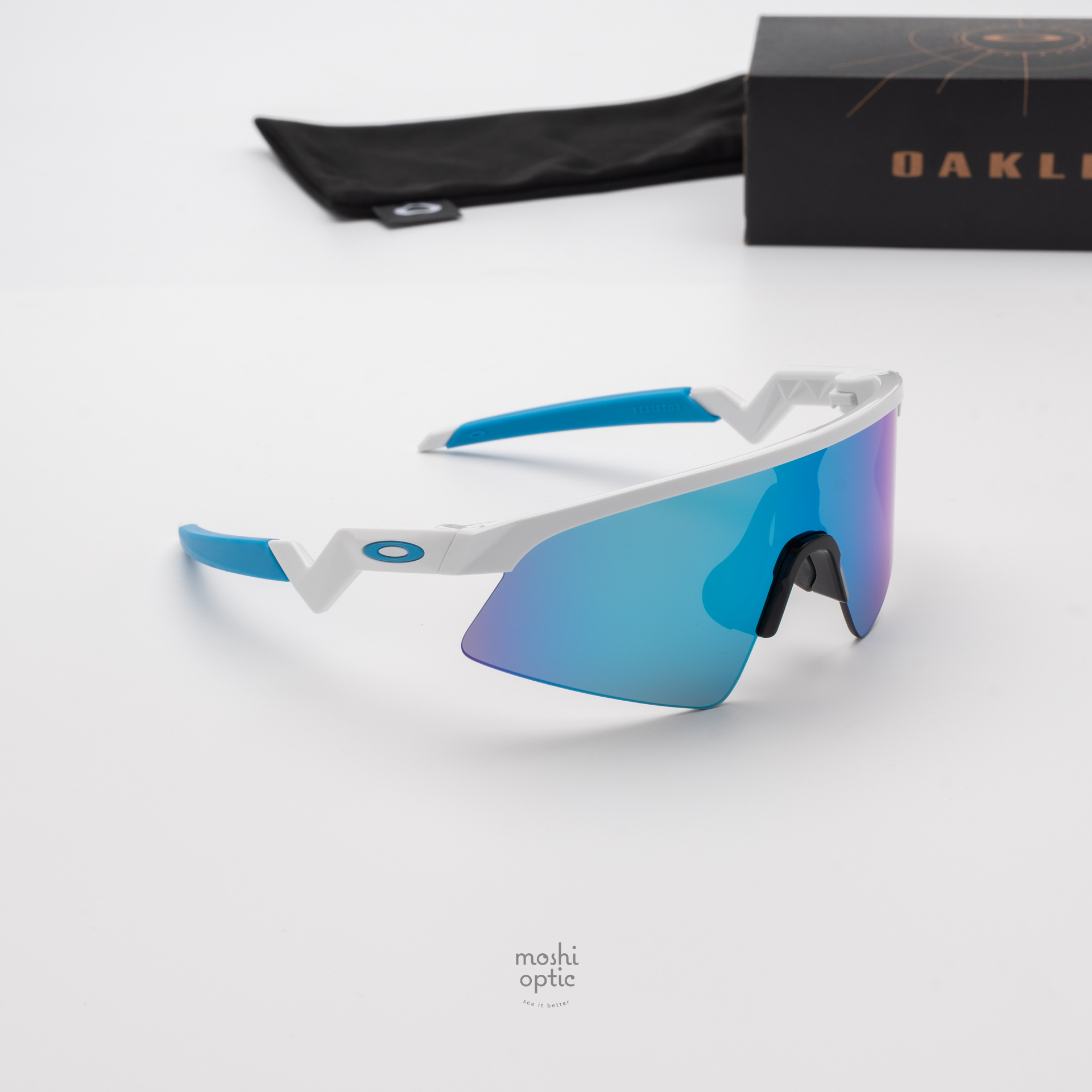Oakley Resistor Sweep OJ9015-01 Polished White Prizm Sapphire