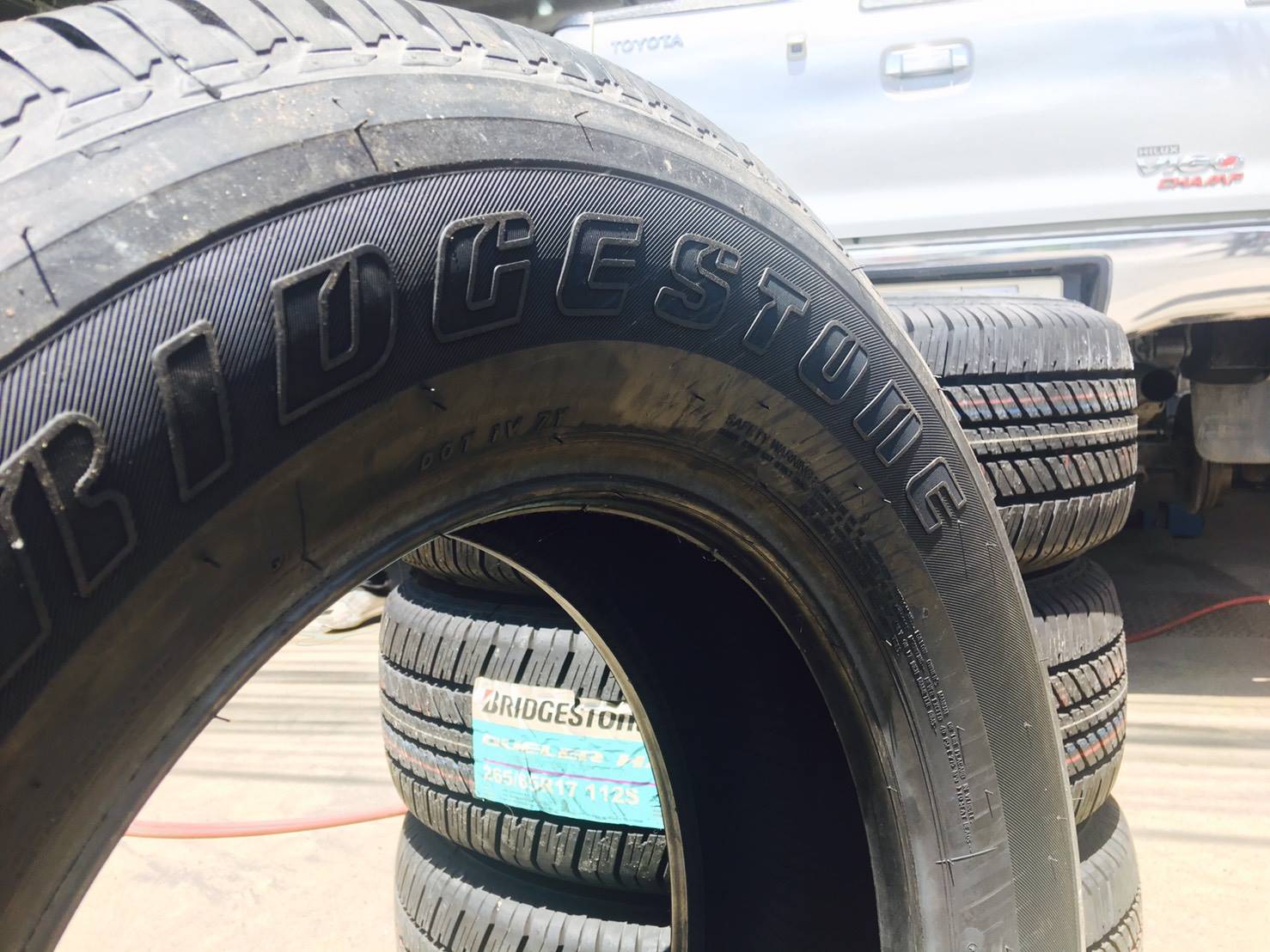 BRIDGESTONE DUELER H/T 684II 265/65-17 ราคาถูก