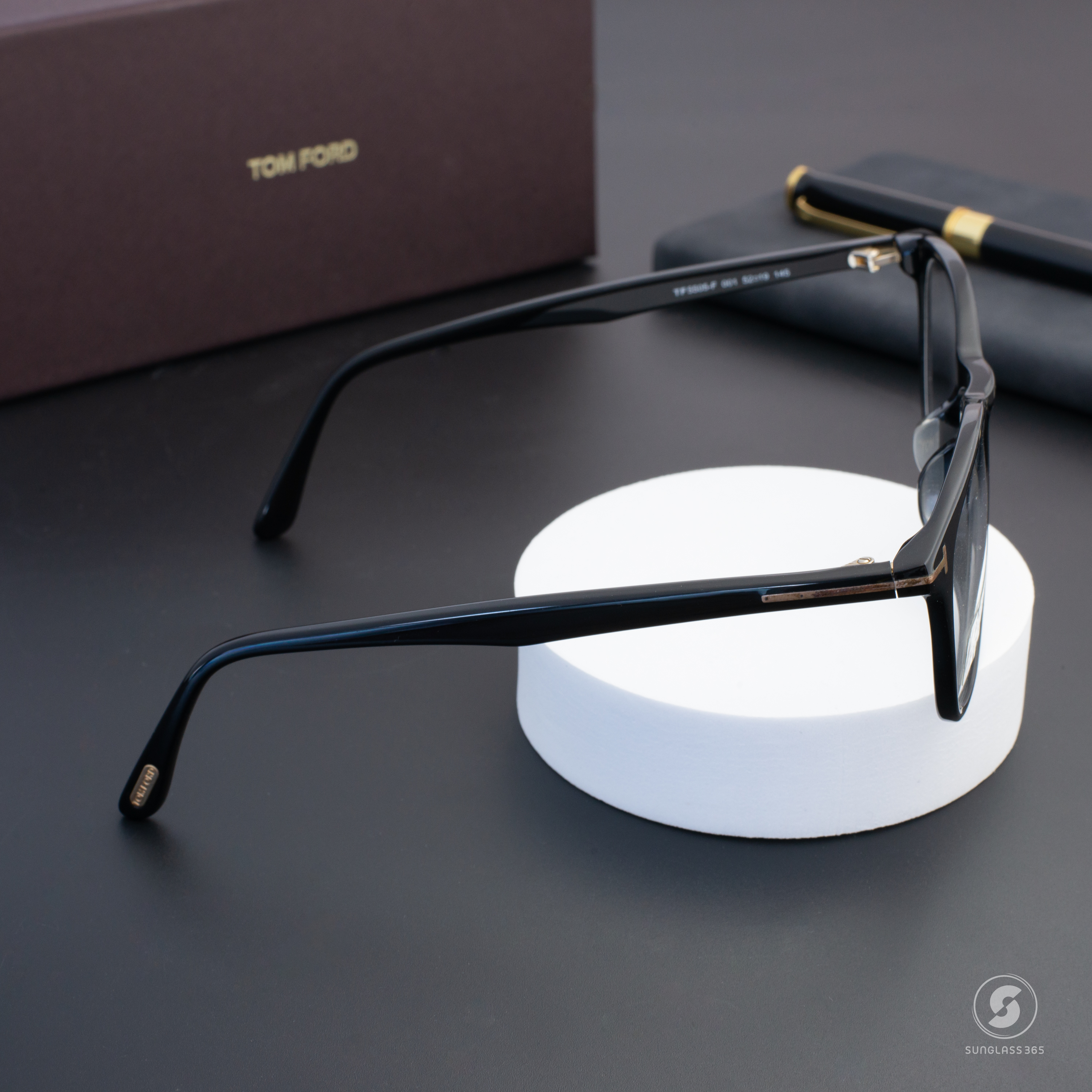 กรอบแว่น TOM FORD TF5505 001
