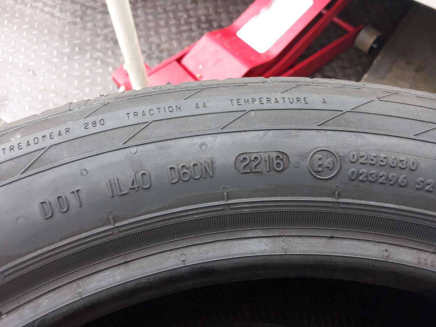 Continental CONTISPORT CONTACT 5 SSR*MOE (RUNFLAT) 225-50-17 เส้น 4800 ปกติ 11000