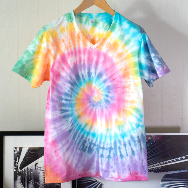 ชุดมัดย้อมพาสเทล Pastel Tie Dye ออกแบบเสื้อผ้า สีหวานสดใส ตามจิตนาการ