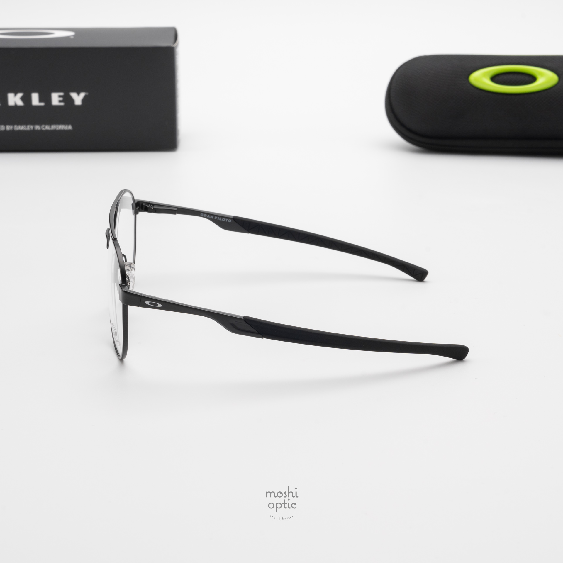 Oakley Gran Piloto OY3004-01 OY3004 Satin Black