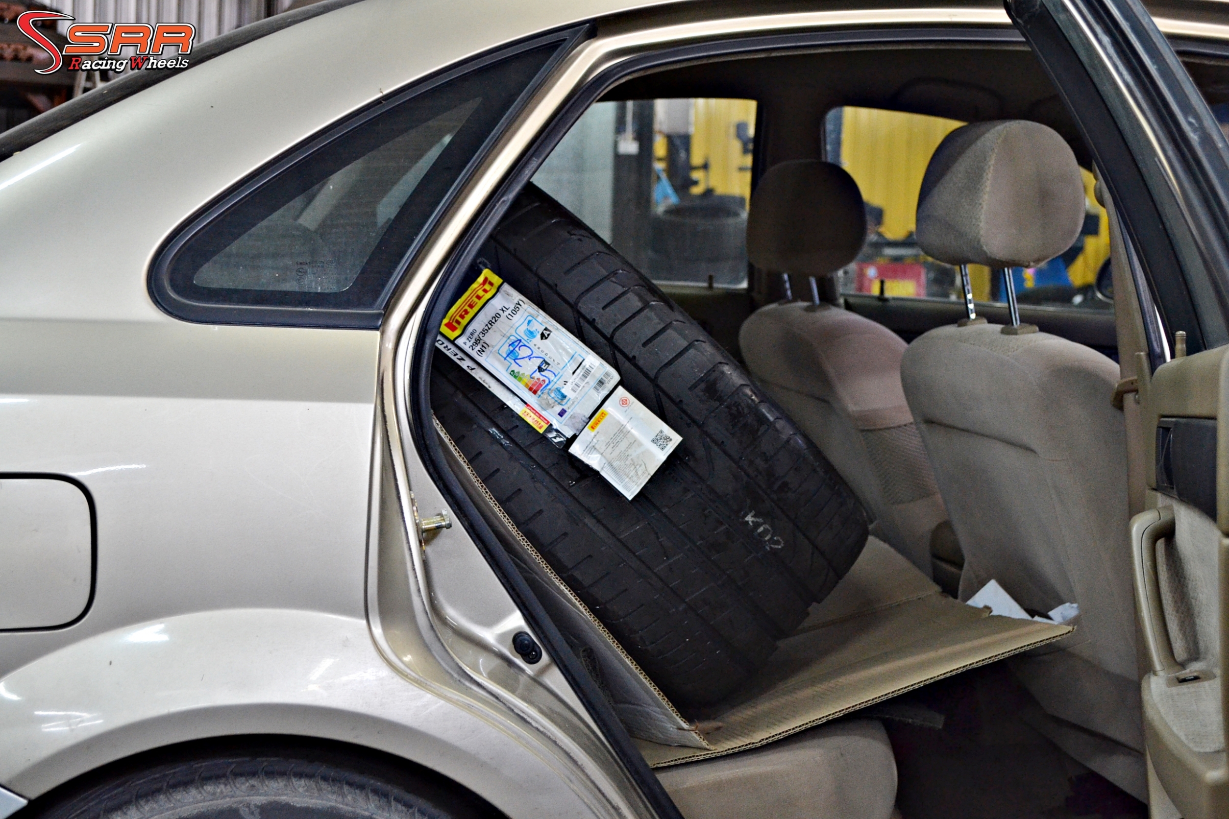 PIRELLI P-ZERO N1 295/35-21 เส้น 8000 ปกติ 18000 บาท