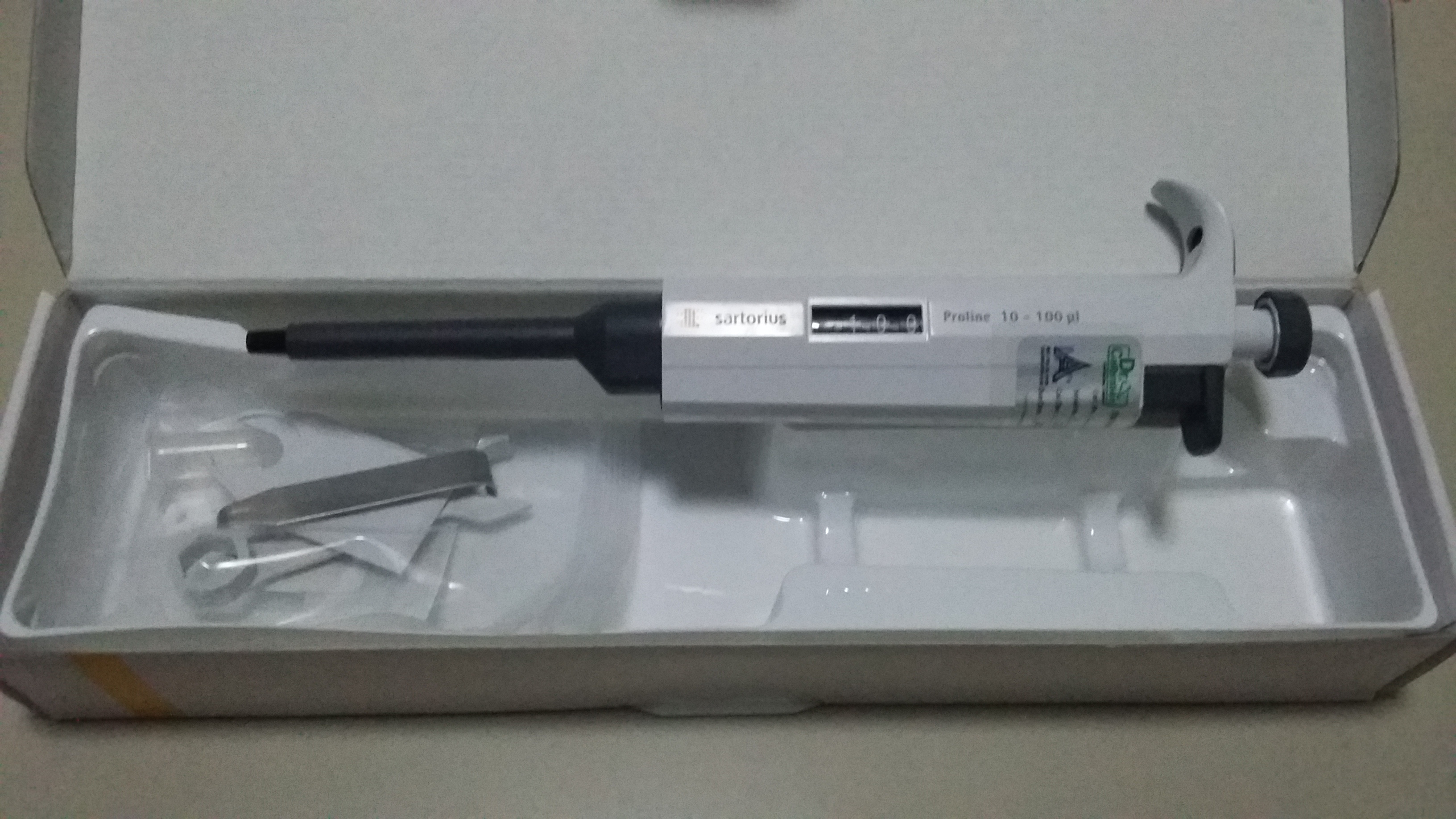 Auto pipette 1