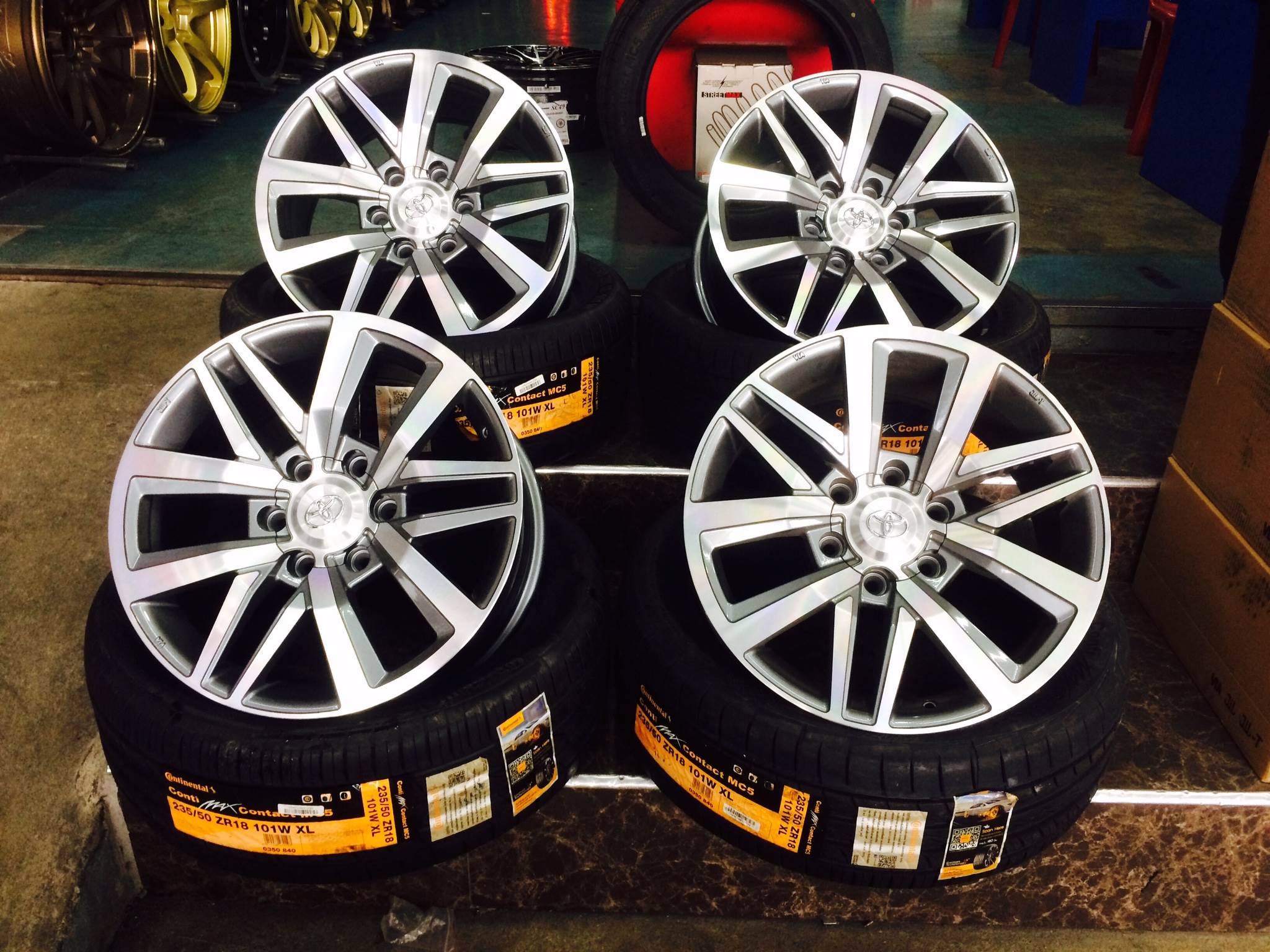 ล้อใหม่แกะกล่อง สำหรับ TOYOTA FORTUNER