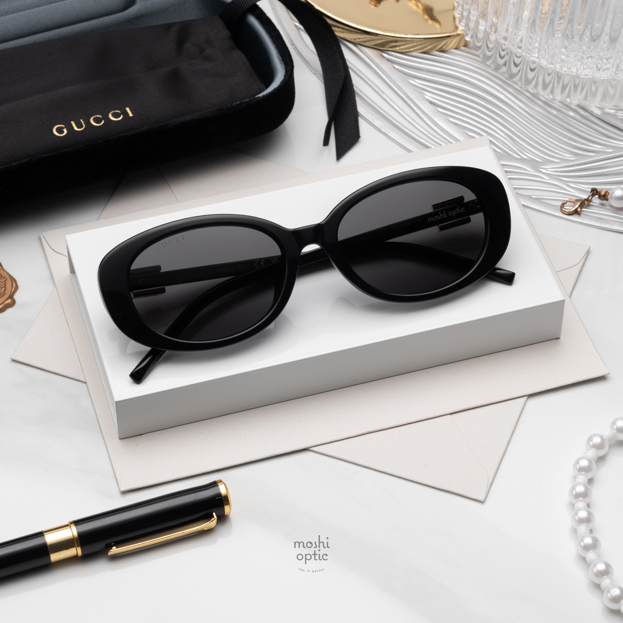 แว่นกันแดด Gucci GG1684SA 001