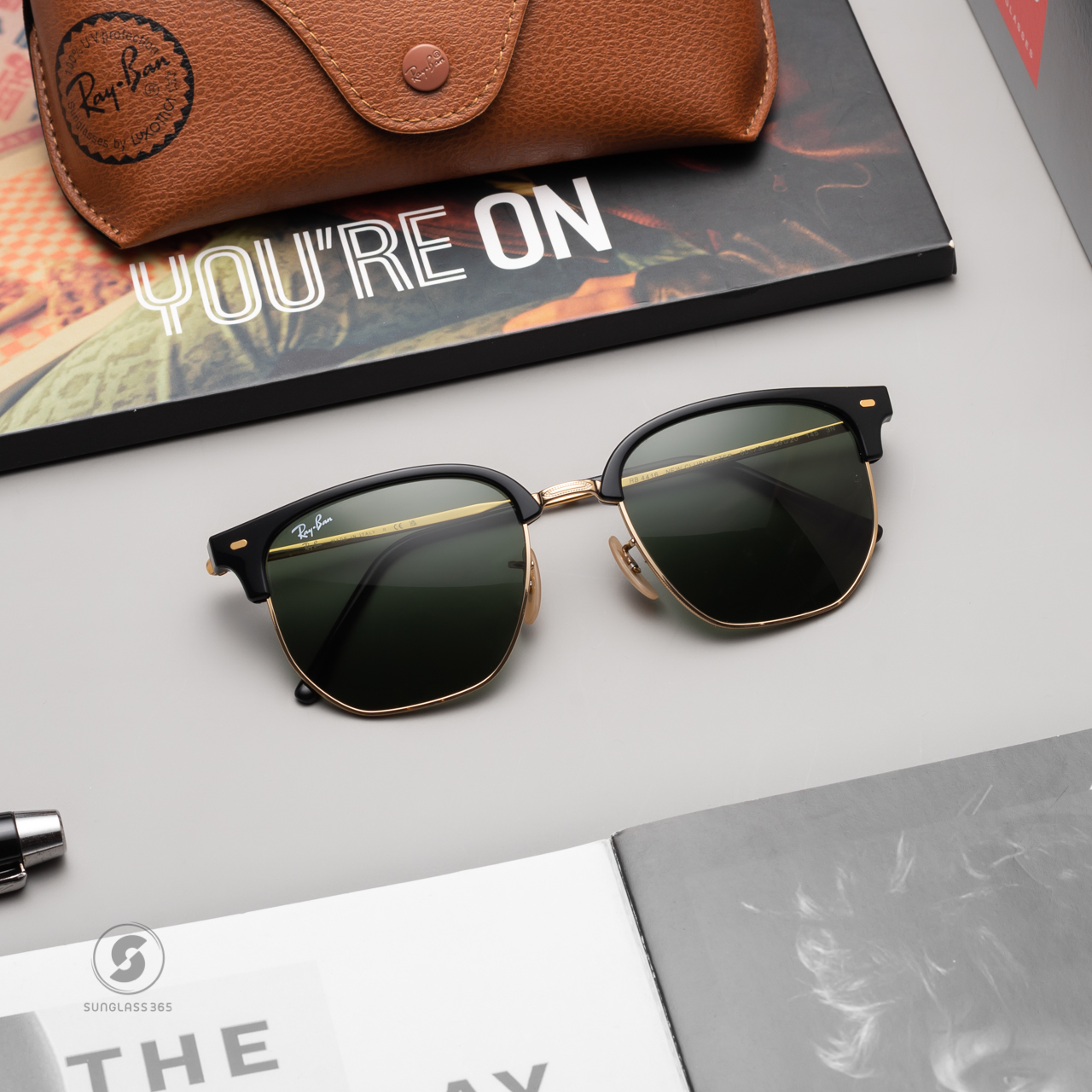 Ray-Ban New Clubmaster RB4416 601/31 Black on Gold