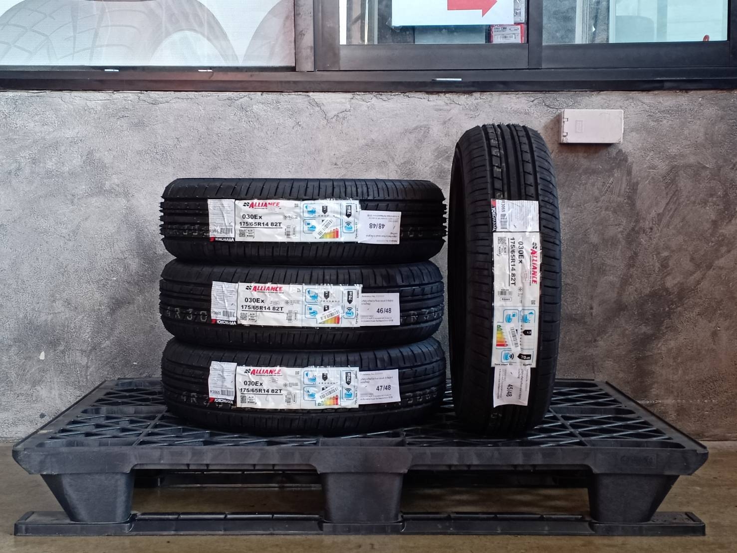 YOKOHAMA 175/65R14 ALLIANCE 030EX