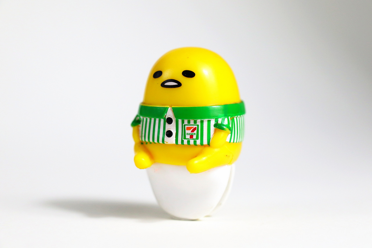 Gudetama ตุ๊กตาเกาะแก้ว 7-11 Limited ปี 2560