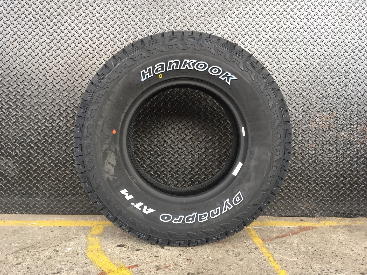 HANKOOK DYNAPRO AT-M 265-70-16 เส้น 3900 ปกติ 4900 ปี18
