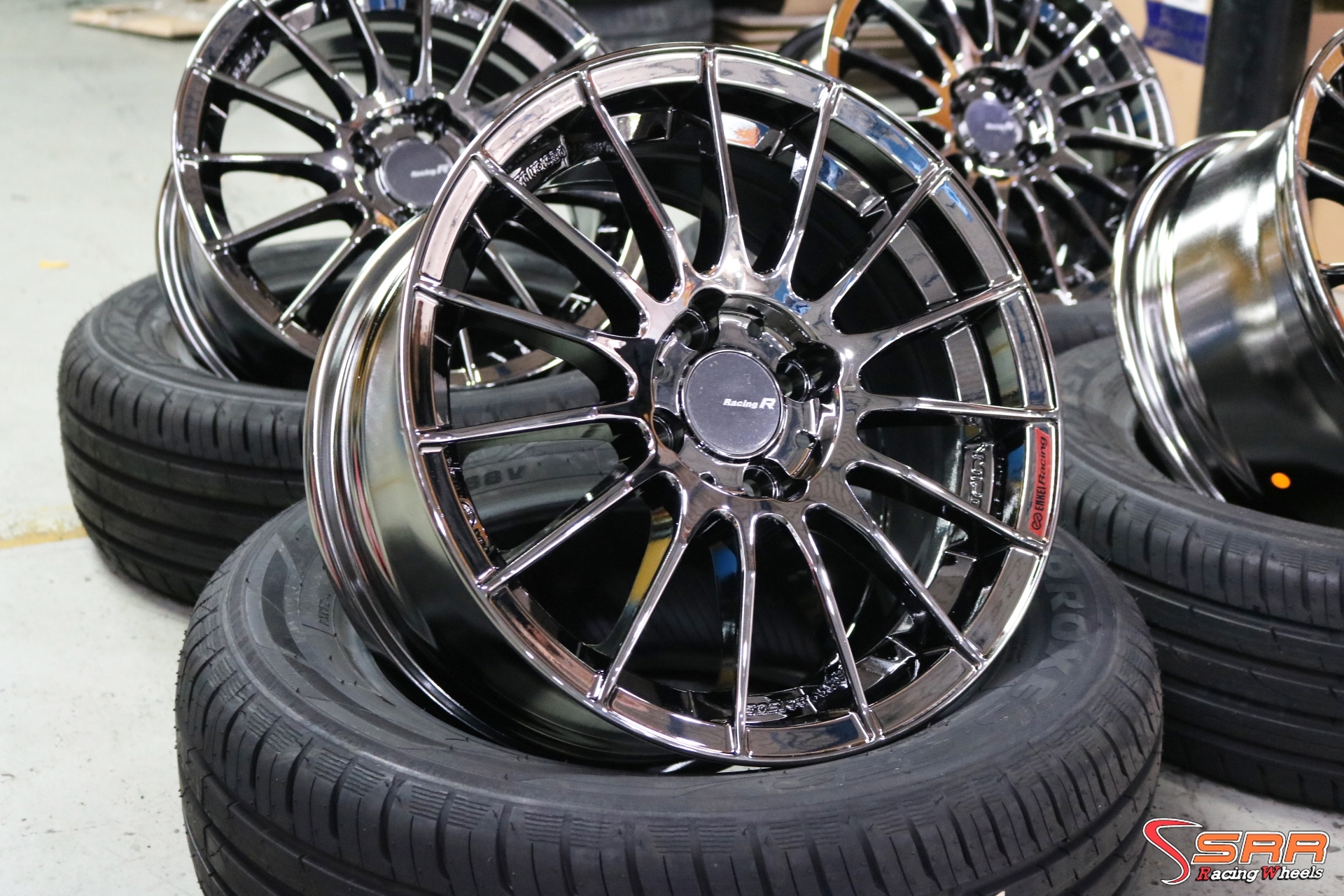 ล้อแม็กซ์ RS05RR ล้อเบา (FLOWFORMING) ขอบ15 กว้าง7 offset+35 PCD 4x100