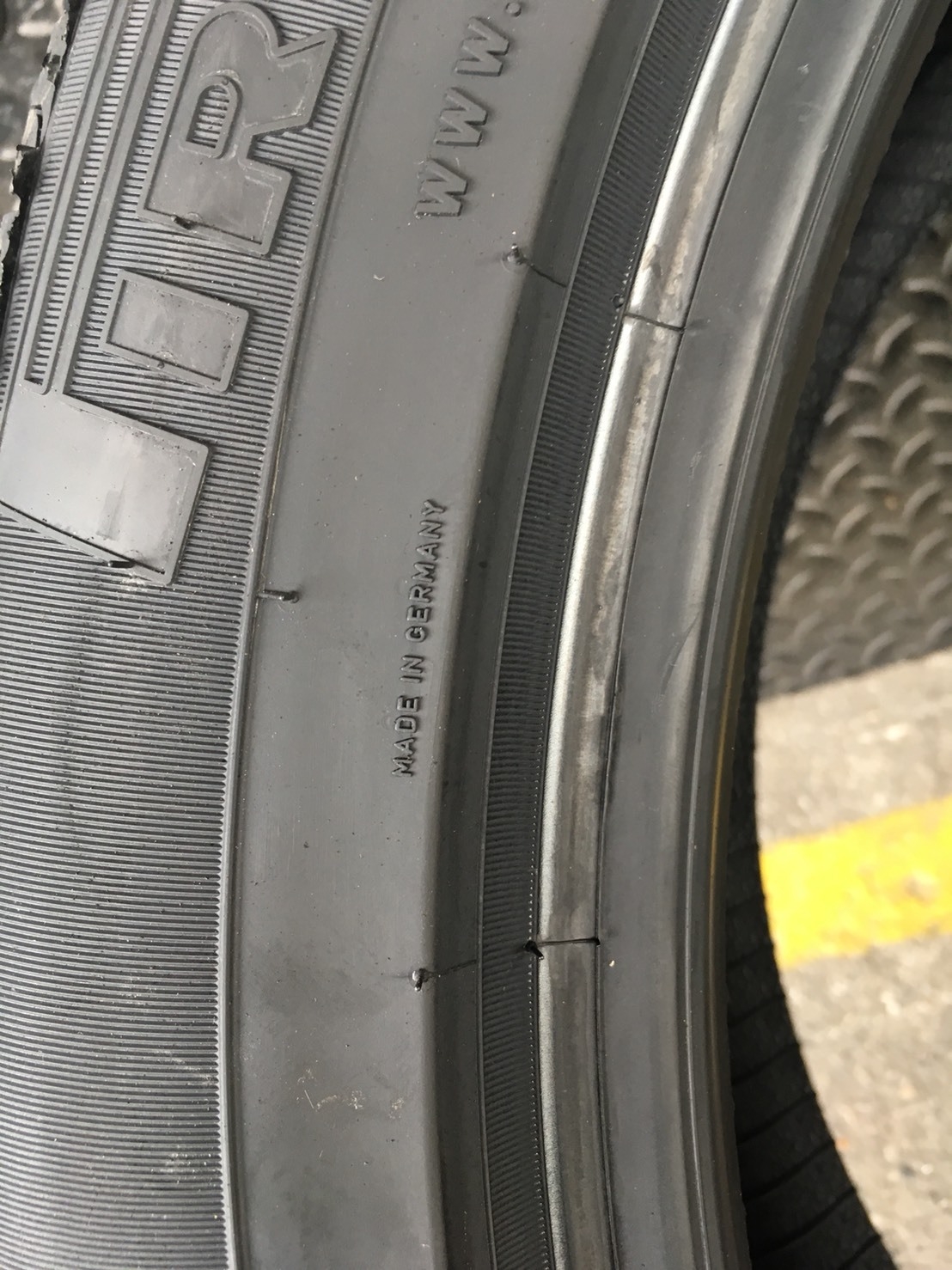 PIRELLI SCORPION VERDE (RUNFLAT) 255-45-20 เส้น 17500 ปี18