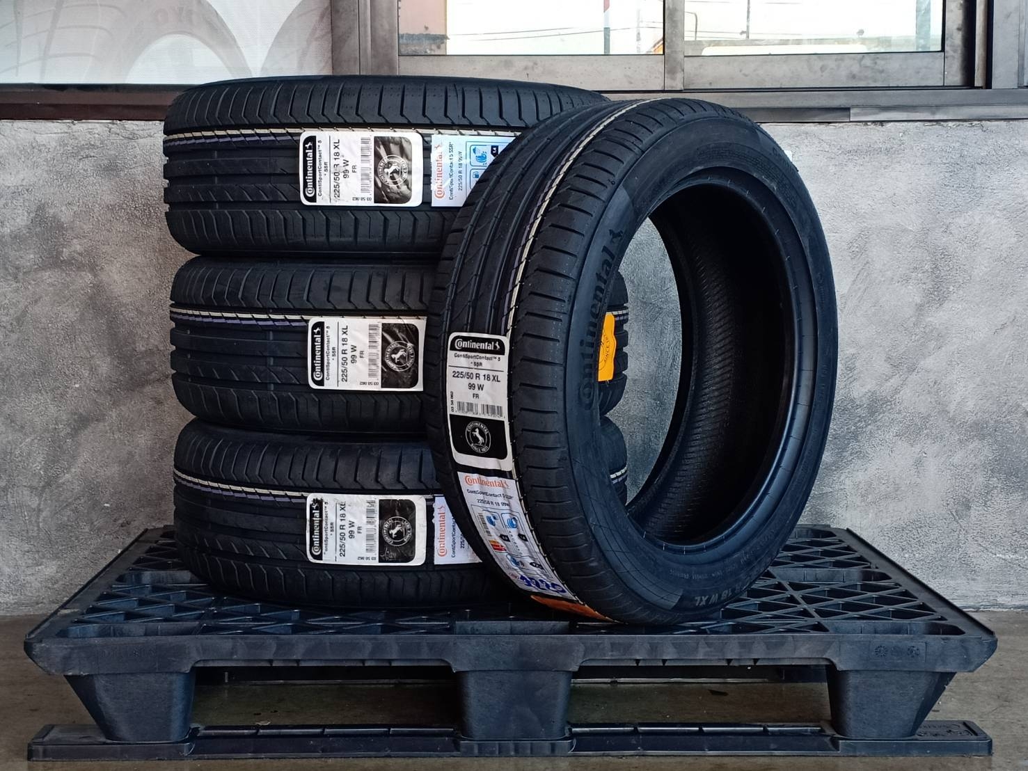 CONTINENTAL CONTACT 5 *SSR RUNFLAT