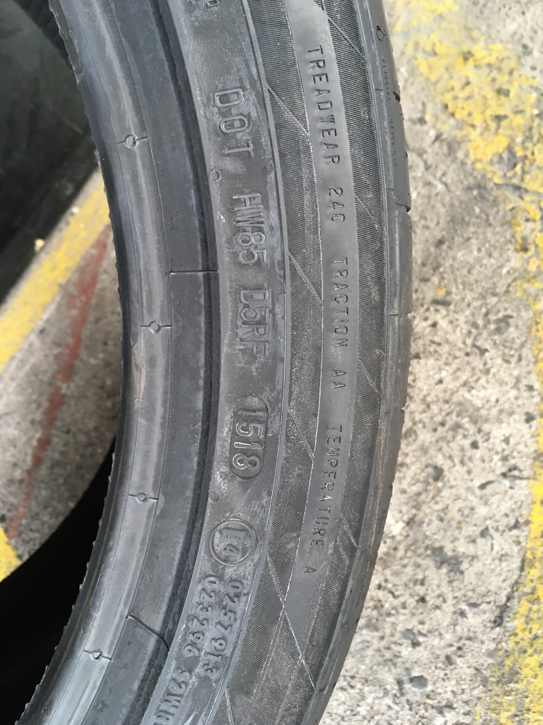 Continental Contisport Contact 5 CSC5 295/35-20 เส้น 15800 ปี18 ราคาพิเศษ จำนวนจำกัด