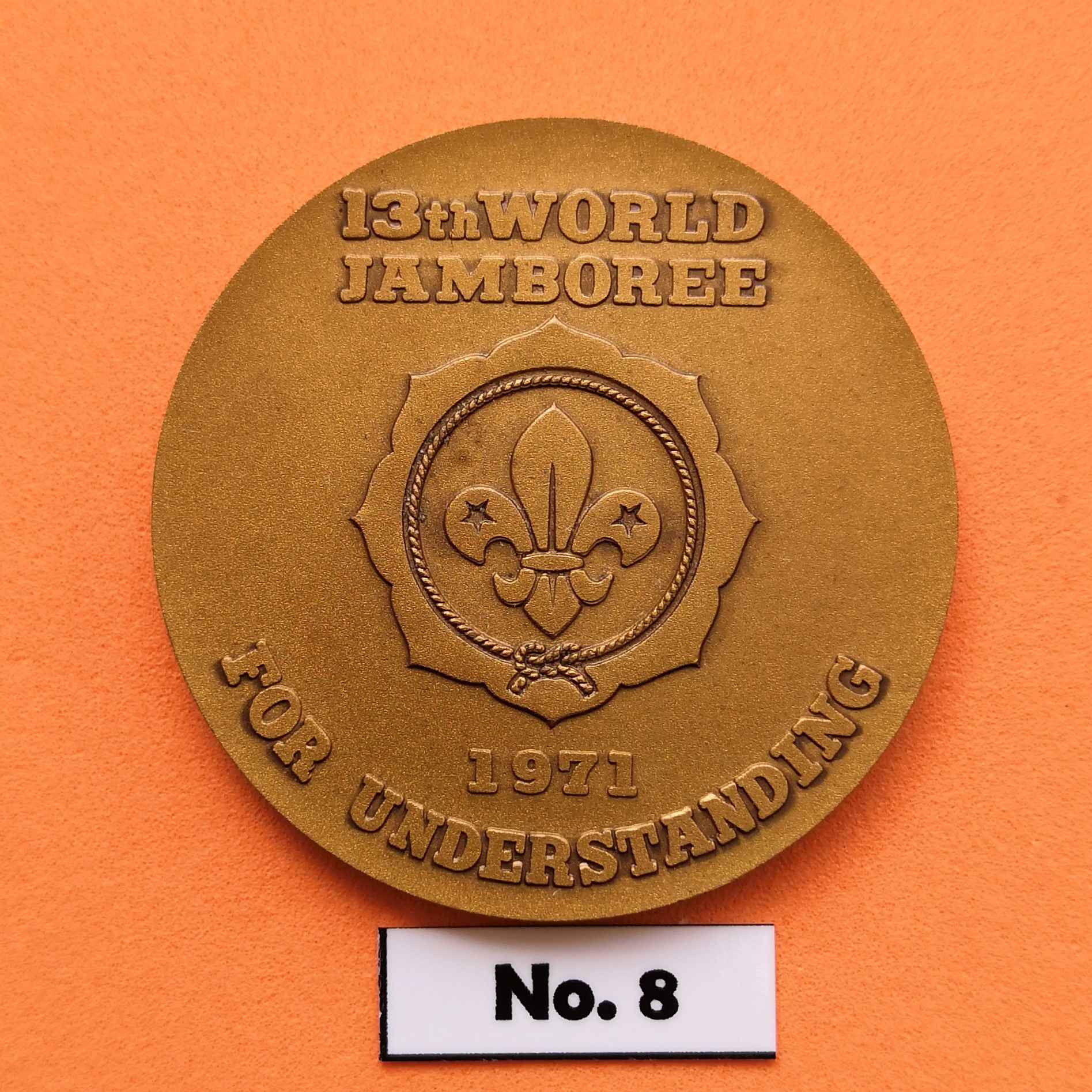 เหรียญที่ระลึก งานชุมนุมลูกเสือโลก ครั้งที่ 13 ประเทศญี่ปุ่น ปี 1971, 13th WORLD JAMBOREE FOR UNDERSTANDING 1971 เนื้อทองแดง ขนาด 3.8 เซน พร้อมกล่องเดิม