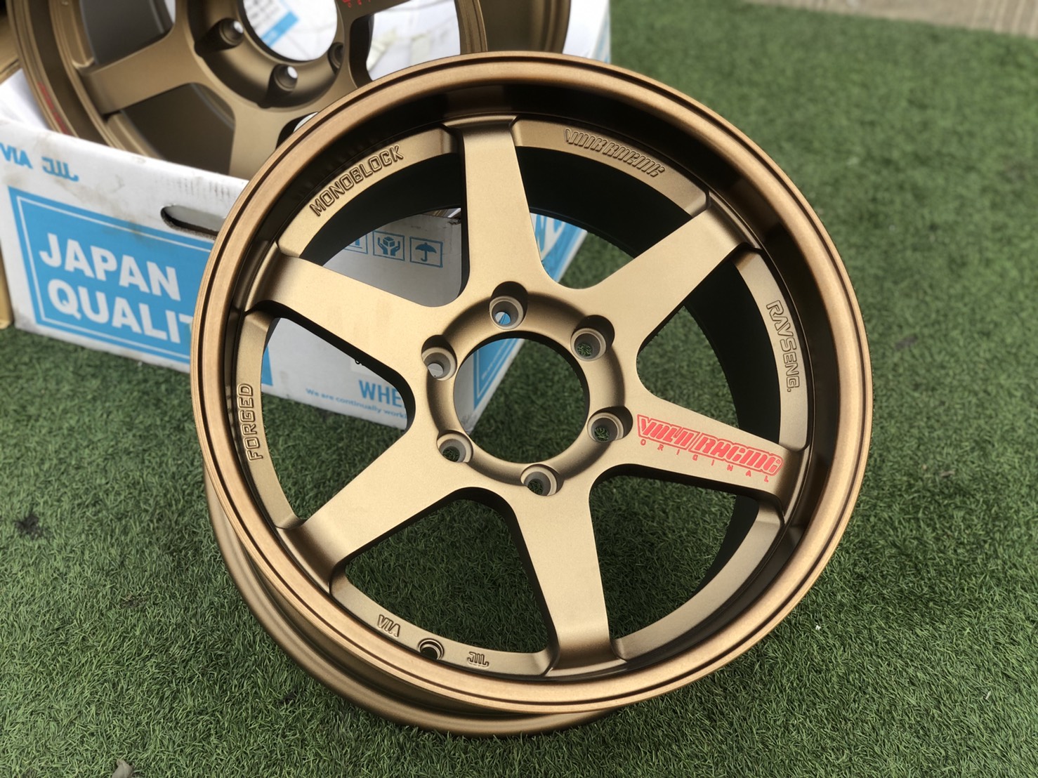 TE37หยอดแดง JAPAN QUALITY ขอบ18