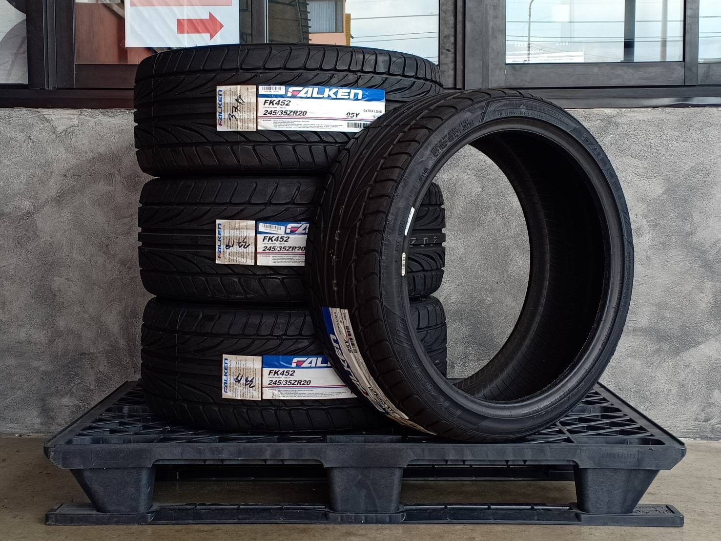 FALKEN 245/35ZR20 FK452 95Y MADE IN THAILAND