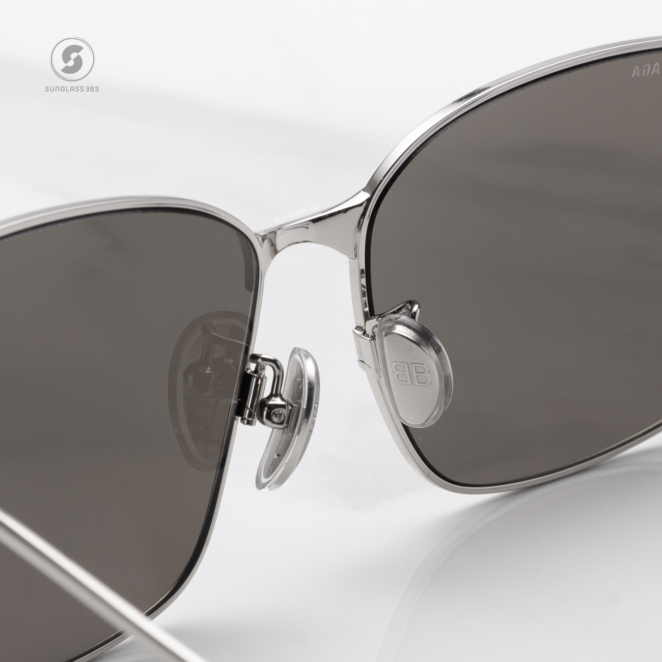 แว่นกันแดด Balenciaga BB0338SK 006